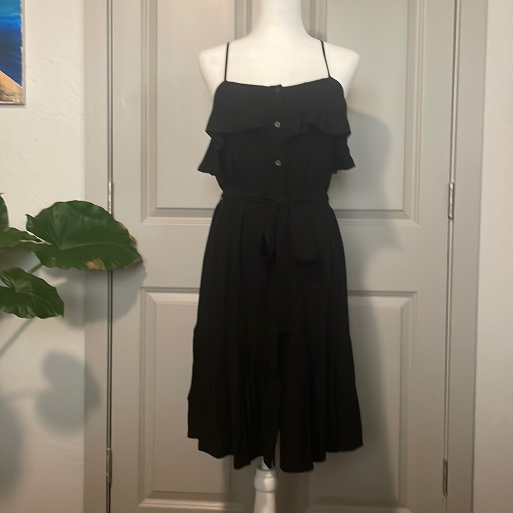 NWOT Gap summer dress. Size L. Black.